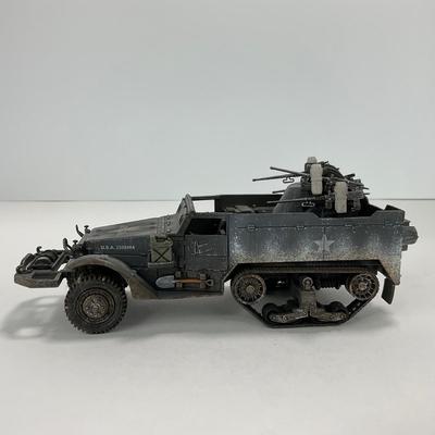 -227- TANK | Unimax/Forces Of Valor Half Track Tank | 1:32 Scale