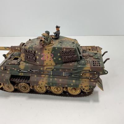 -230- TANK | 21st Century Toys German World War 2 Tank | 1:32 Scale