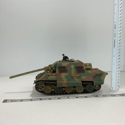 -231- TANK | 21st Century Toys German World War 2 Tank | 1:32 Scale