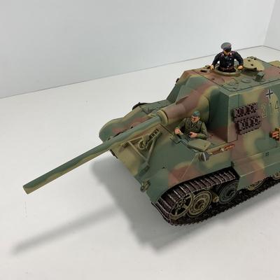 -231- TANK | 21st Century Toys German World War 2 Tank | 1:32 Scale