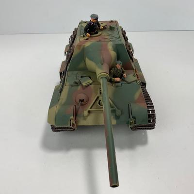 -231- TANK | 21st Century Toys German World War 2 Tank | 1:32 Scale