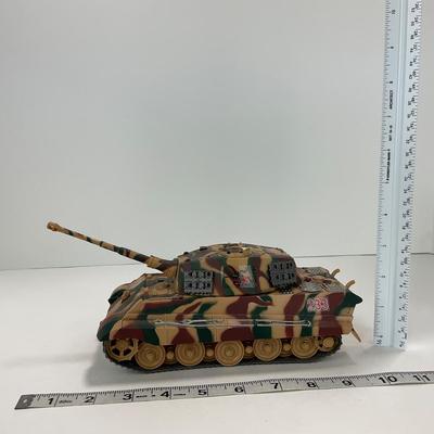 -233- TANK | New Sun World War 2 Tank | 1:32 Scale