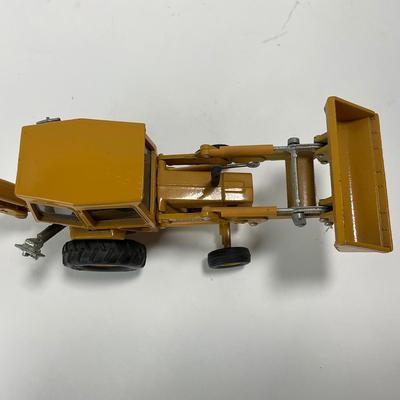-234- TOY | Ertl Ford 555 Tractor With Shovel
