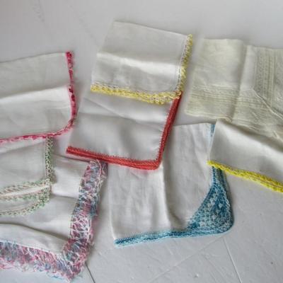 Lot 116: Lot of Ladies Vintage Hankies