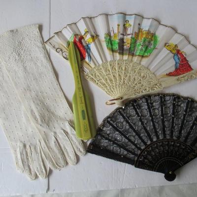 Lot 118:  Vintage Ladies Lot, Fans, Shoe Horn, Gloves