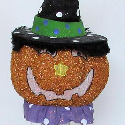 Lot 125:  Stand Up JOL Halloween Guy