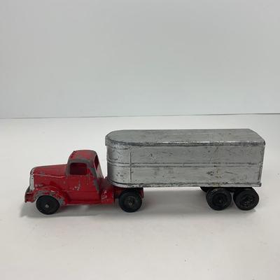 -239- TOYS | 1950â€™s Toy Trucks