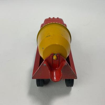 -239- TOYS | 1950â€™s Toy Trucks