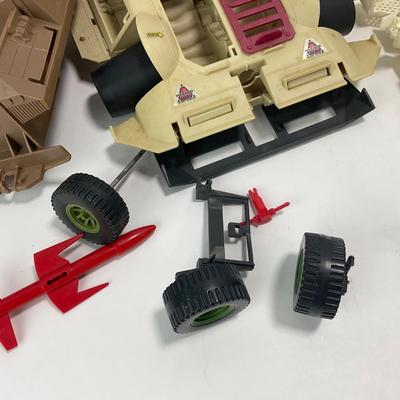 -244- COLLECTIBLE | Miscellaneous Vintage GI Joe Parts & Pieces