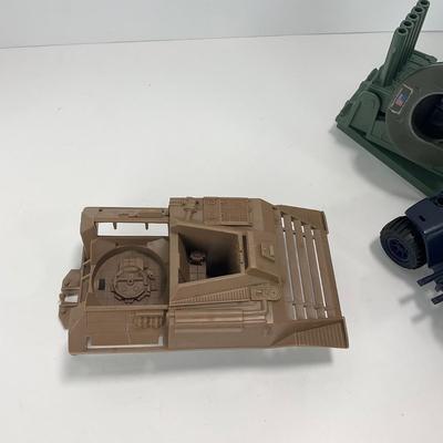 -244- COLLECTIBLE | Miscellaneous Vintage GI Joe Parts & Pieces