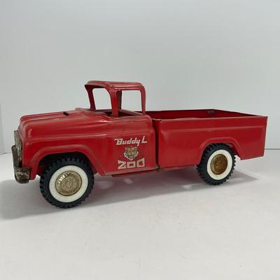 -245- COLLECTIBLE | Vintage Red Buddy L 200 Truck