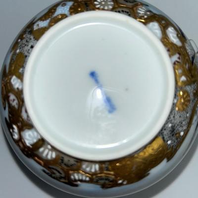 Ceramic dishes