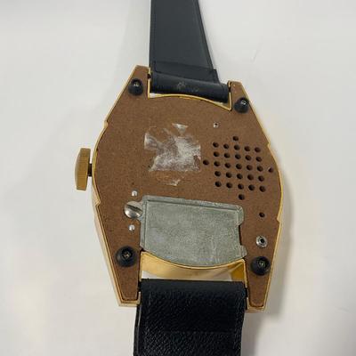 -255- COLLECTIBLE | 1960â€™s Large Watch Radio