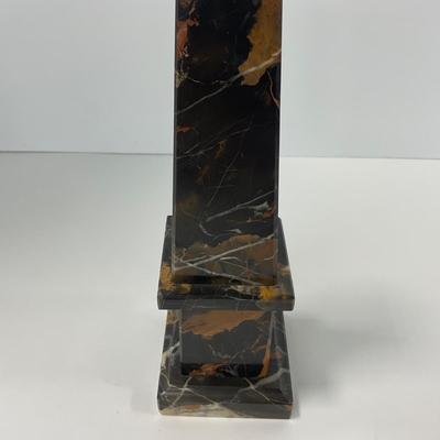 -257- COLLECTIBLE | Vintage Natural Polished Stone Wand Point Tower