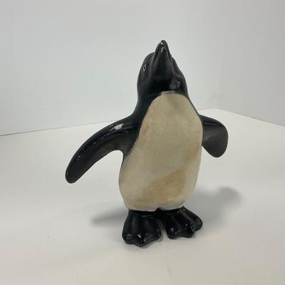 -260- COLLECTIBLE | Vintage Penguin Statue