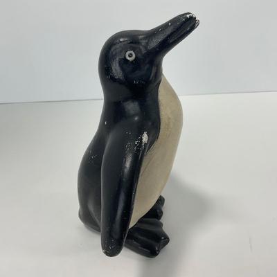-260- COLLECTIBLE | Vintage Penguin Statue