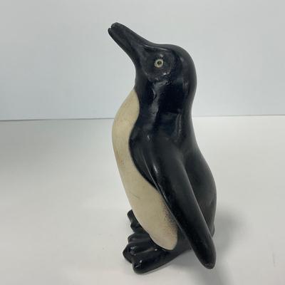 -260- COLLECTIBLE | Vintage Penguin Statue