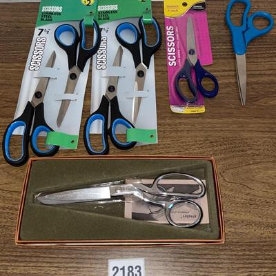 Scissor Lot