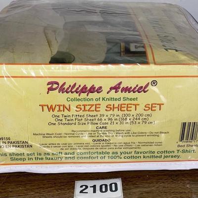 Twin Size Sheet Set