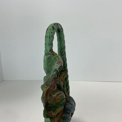 -269- VINTAGE | Antique Cast Iron Flower Basket Doorstop