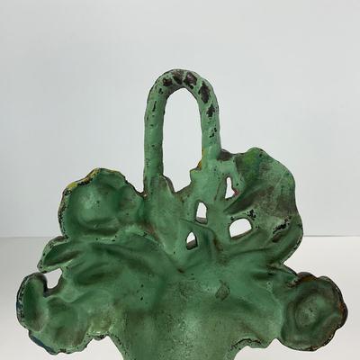 -269- VINTAGE | Antique Cast Iron Flower Basket Doorstop