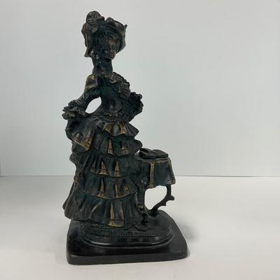-270- VINTAGE | Metal Victorian Style Statue