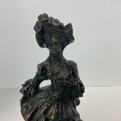 -270- VINTAGE | Metal Victorian Style Statue