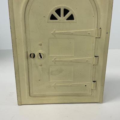 -274- VINTAGE | Painted Metal Mailbox