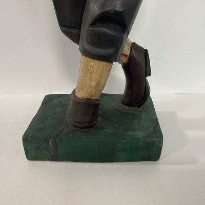 -284- COLLECTIBLE | Wooden Golfer & Gold Club
