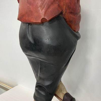 -284- COLLECTIBLE | Wooden Golfer & Gold Club