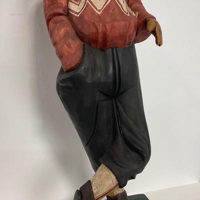 -284- COLLECTIBLE | Wooden Golfer & Gold Club