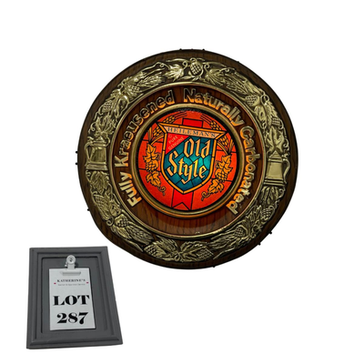 -287- BEER | Old Style Lighted Beer Sign