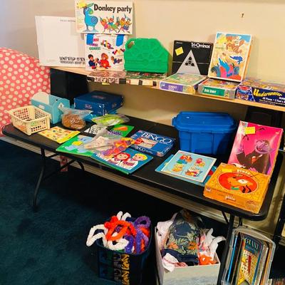 Lot 6: Books, Kids items & more (Upstairs)
