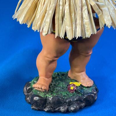 ALOHA BOBBLE HAPPY HAWAIIAN UKELELE PLAYER WITH GRASS SKIRT, LEI, HEADPIECE