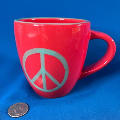 GREEN AND RED PEACE SIGN COFFEE MUG FROM SUNDANCE