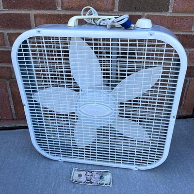LASKO 20â€ BOX FAN