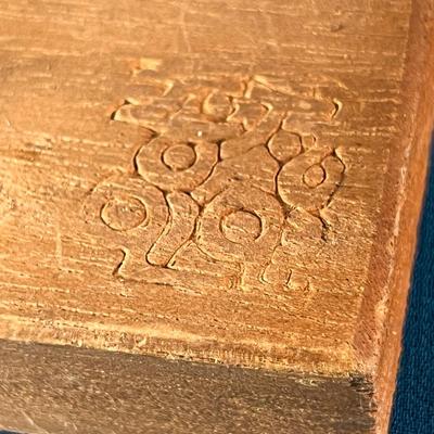 CARVED PAINTED JAPANESE LOOOONG SLEEVED CHARACTER FIGURE ARTIST CIPHERED