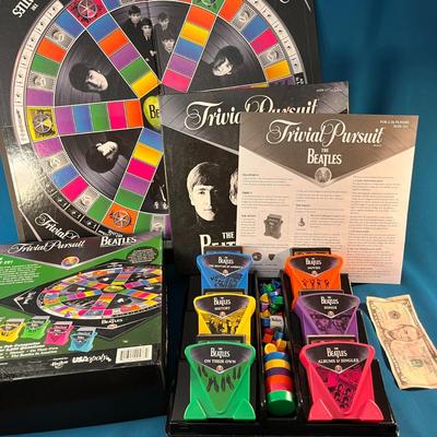 TRIVIAL PURSUIT THE BEATLES COLLECTORâ€™S EDITION GAME