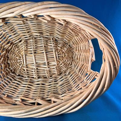 OVAL WICKER BASKET TWO HANDLED