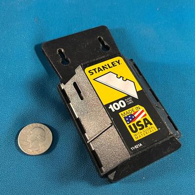 STANLEY WALL MOUNTED BLADE DISPENSER FOR RAZOR KNIVES MOSTLY FULL