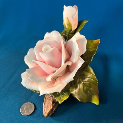 LARGE BEAUTIFUL BISQUE PORCELAIN ROSE SCULPTURE CAPODIMONTE-LIKE