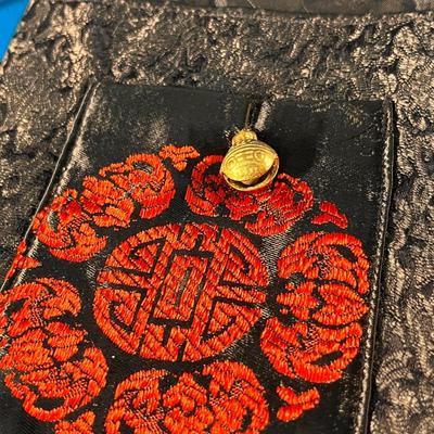 CHINESE SATIN RED BLACK MEDALLION PURSE w/ BRASS BELL CLOSURE