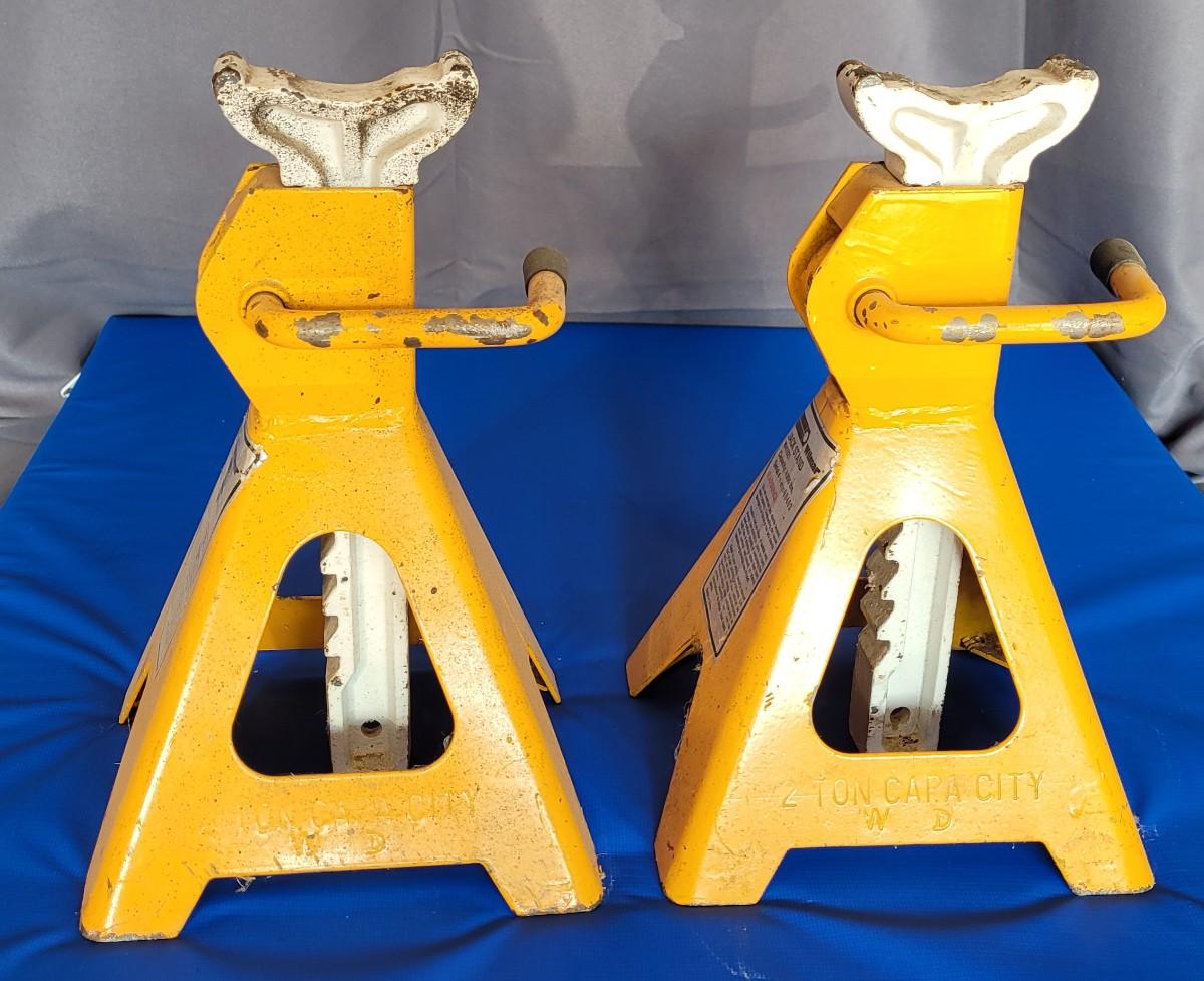 2 Ton Jack Stands