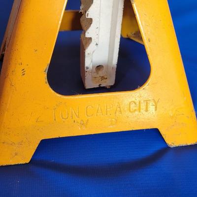 2 Ton Jack Stands
