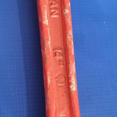(2) Heavy Duty Pipe Wrenches