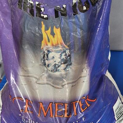Windshield De-Icer, Scrapper and Ice Melt