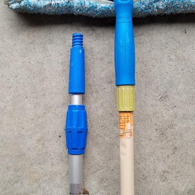 Telescopic Pole and Window Cleaning Squeegee