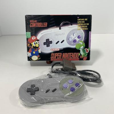 -295- NINTENDO |  Super Nintendo Controller