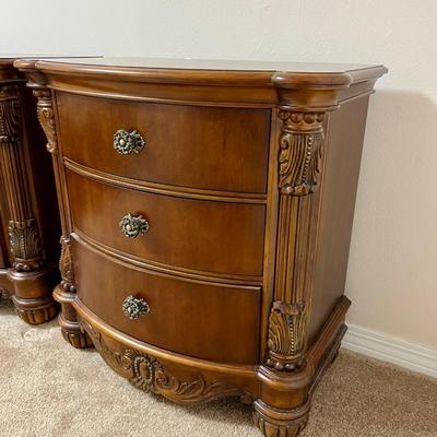 PULASKI  Furniture Edwardian king Bedroom Set