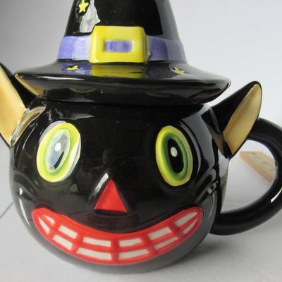 Lot 127:  Adorable Cat in Witch Hat Covered Mug